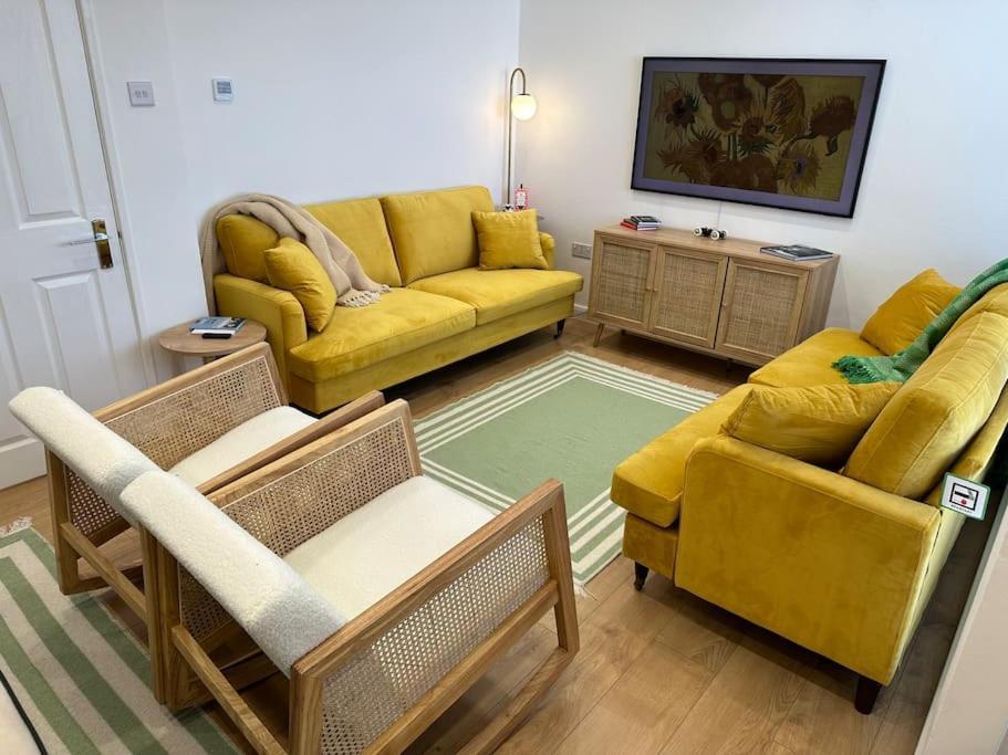 Stylish, Smart & Fun 4 Bed Home London Exterior foto